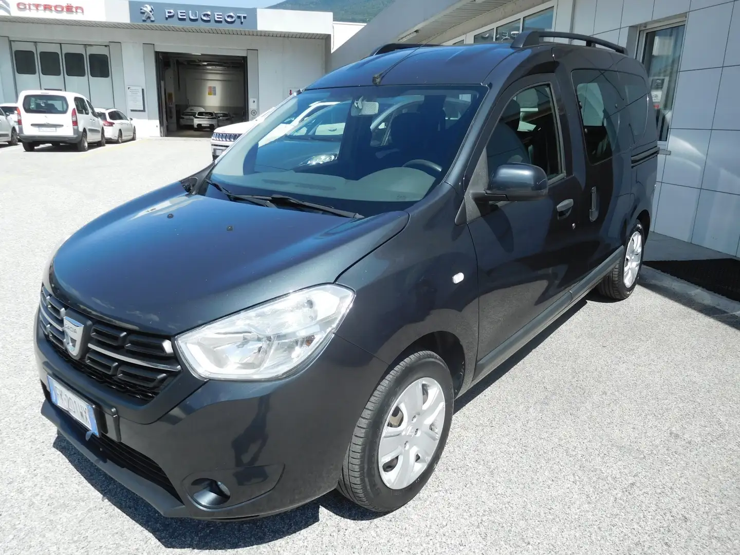 Dacia Dokker 1.6 8V 100CV Start&Stop GPL Lauréate Grigio - 1