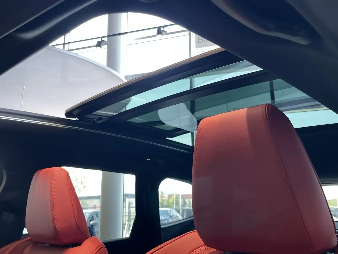 BMW X1 снимка BMW X1