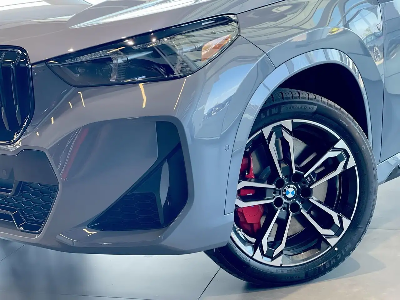 BMW X1 снимка BMW X1