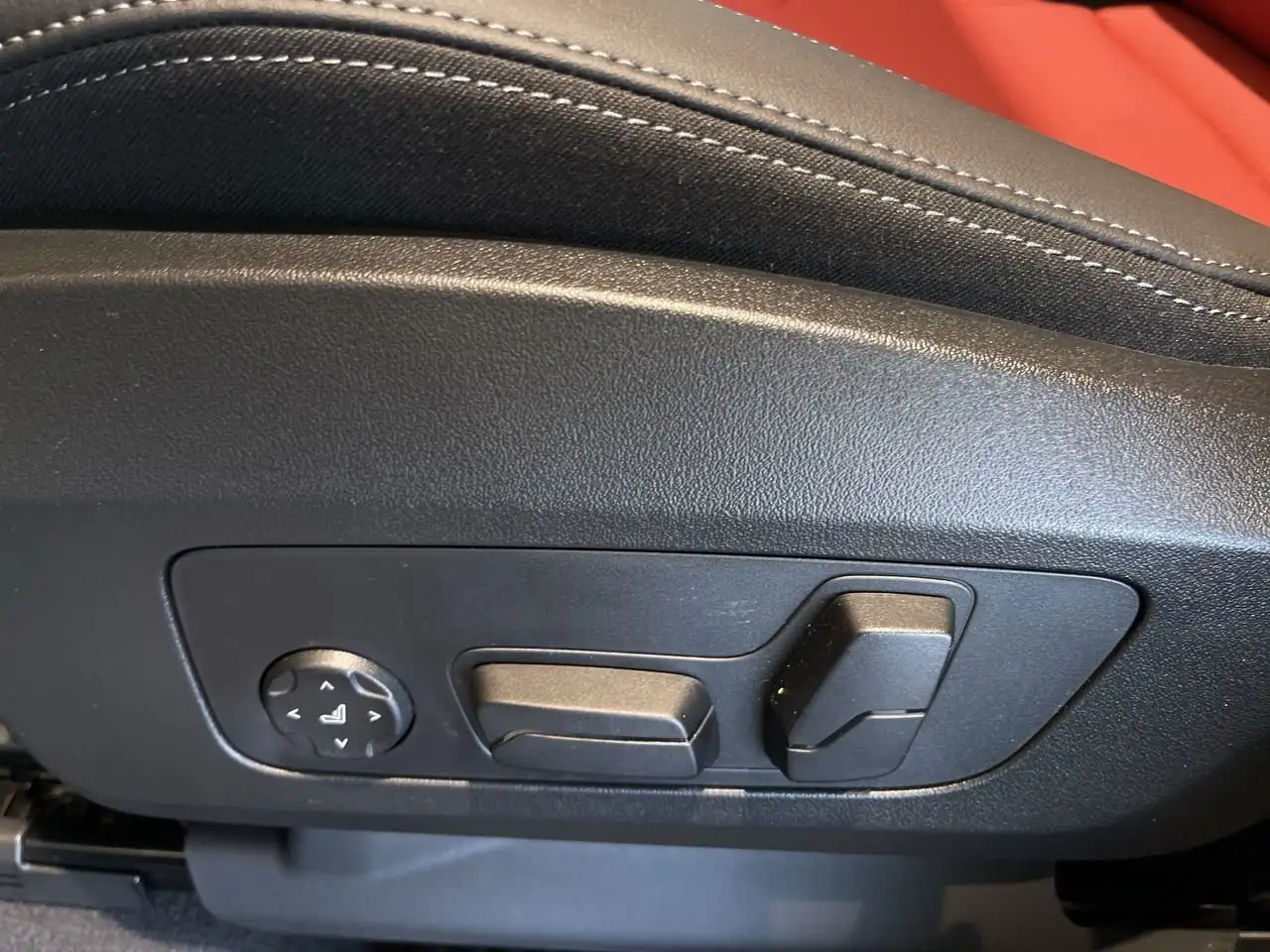 BMW X1 снимка BMW X1