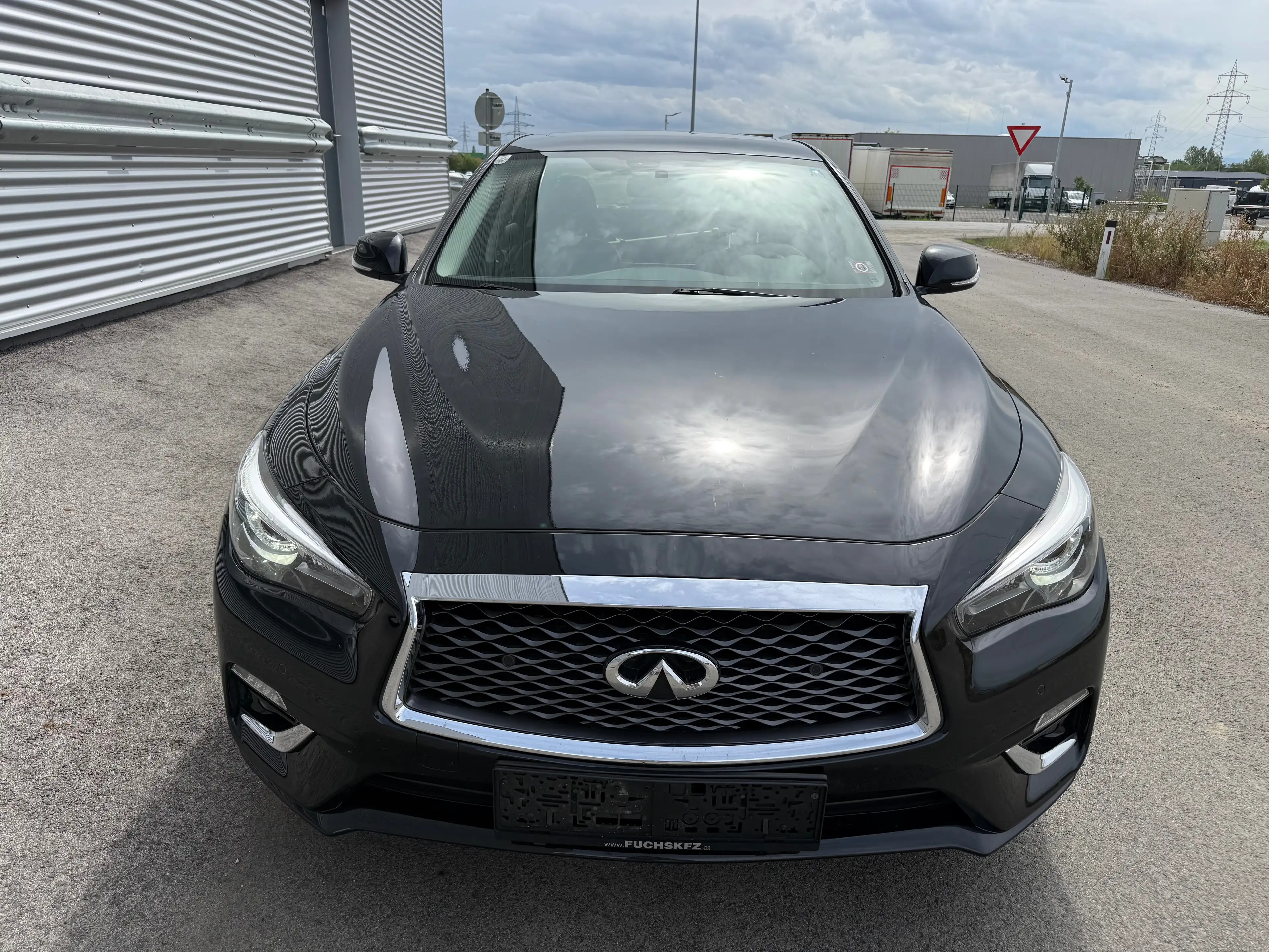 Infiniti Q50 Premium 2,2d Aut. ID:81 — photo 3