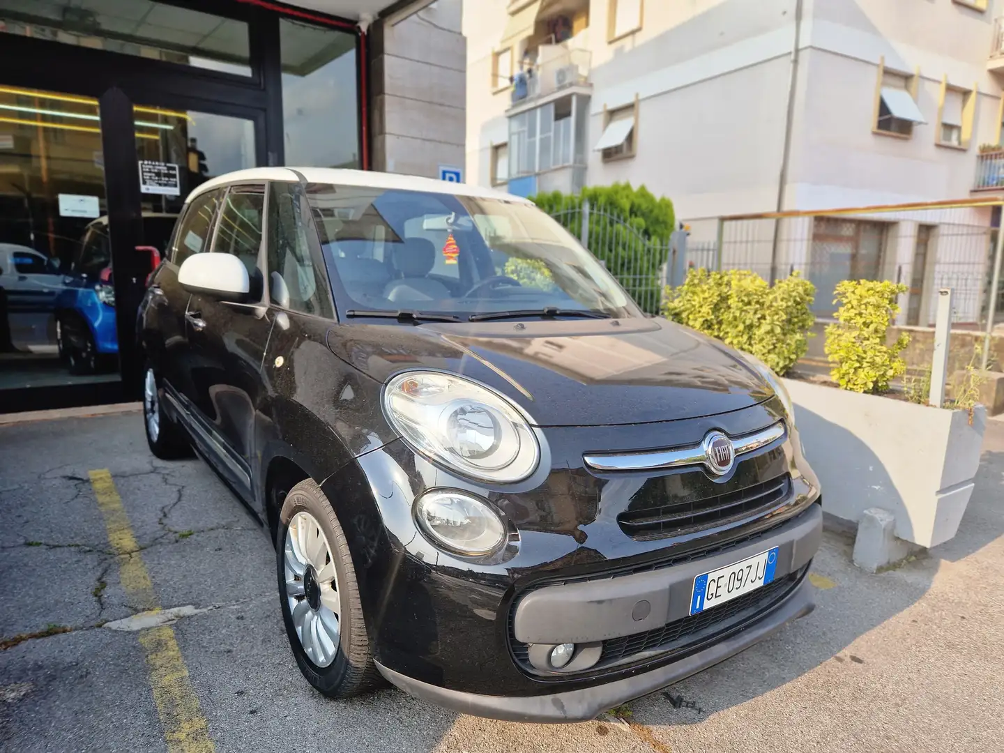 Fiat 500L 500L 1.3 mjt Lounge 85cv Чёрный - 2
