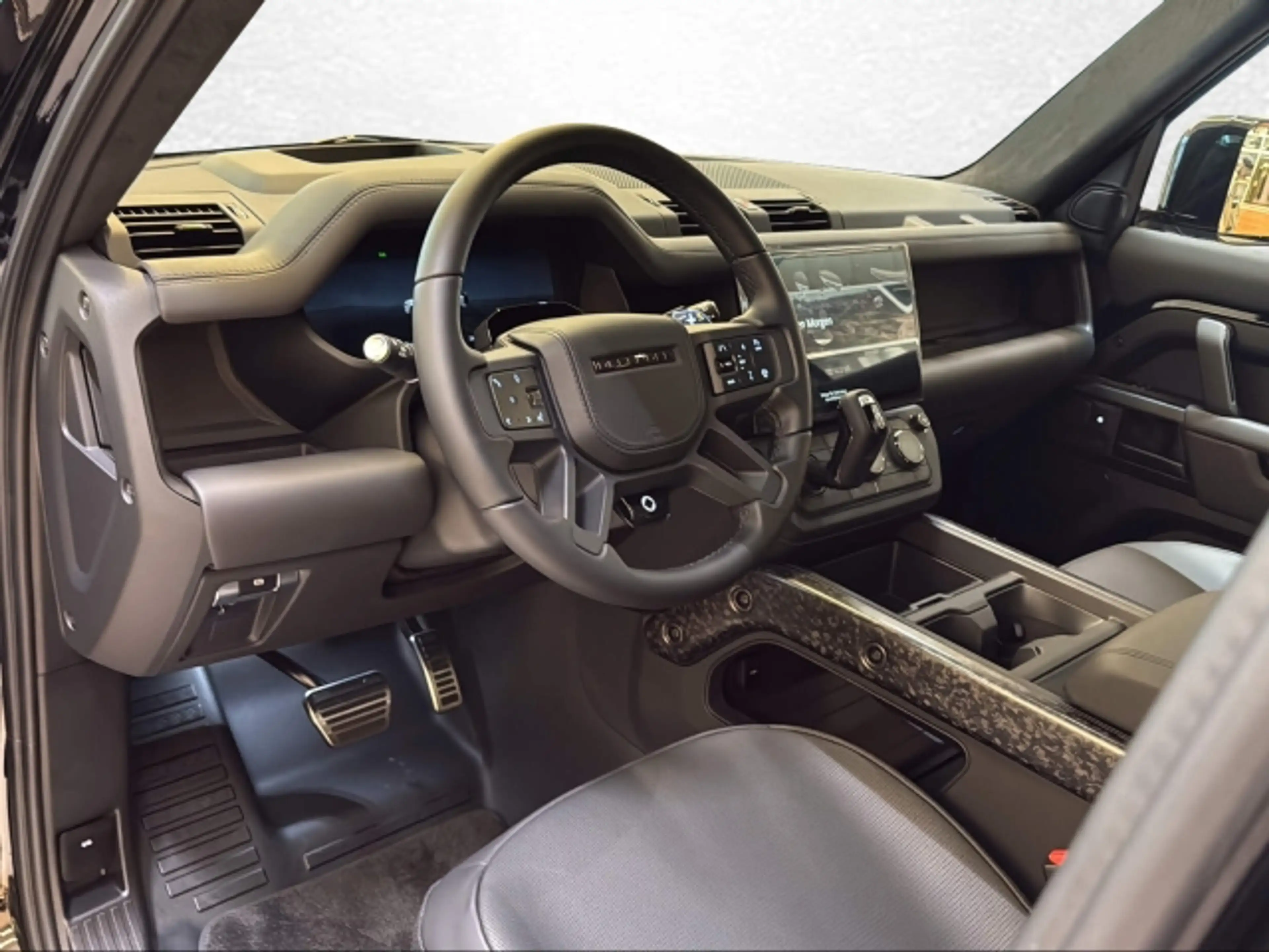 Land Rover Defender 110 P635 AWD AT OCTA Black Edition — photo 8