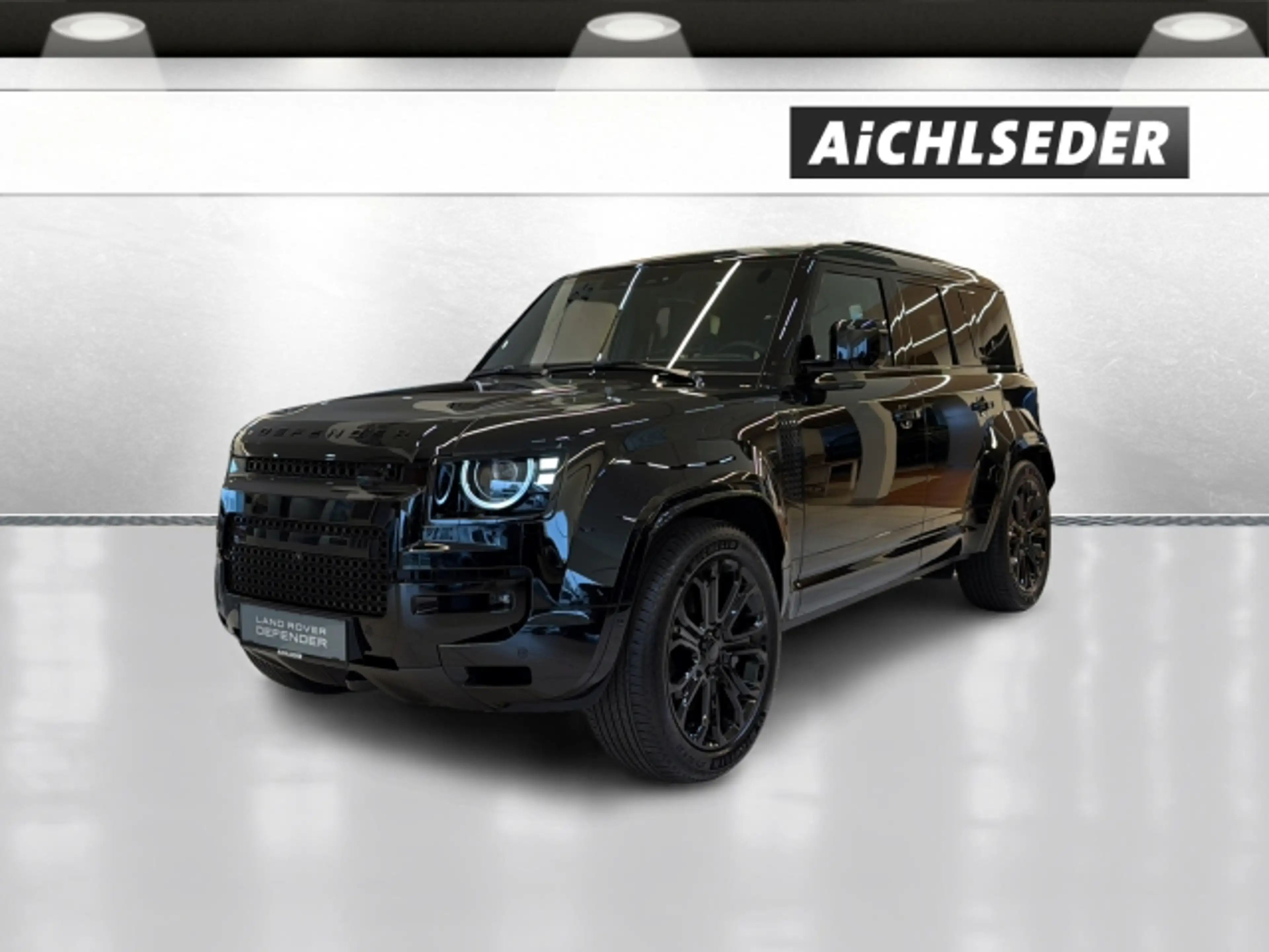 Land Rover Defender 110 P635 AWD AT OCTA Black Edition