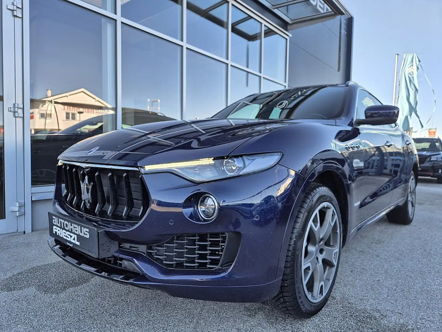 Maserati Levante Diesel Q4 GranSport Blau - 1