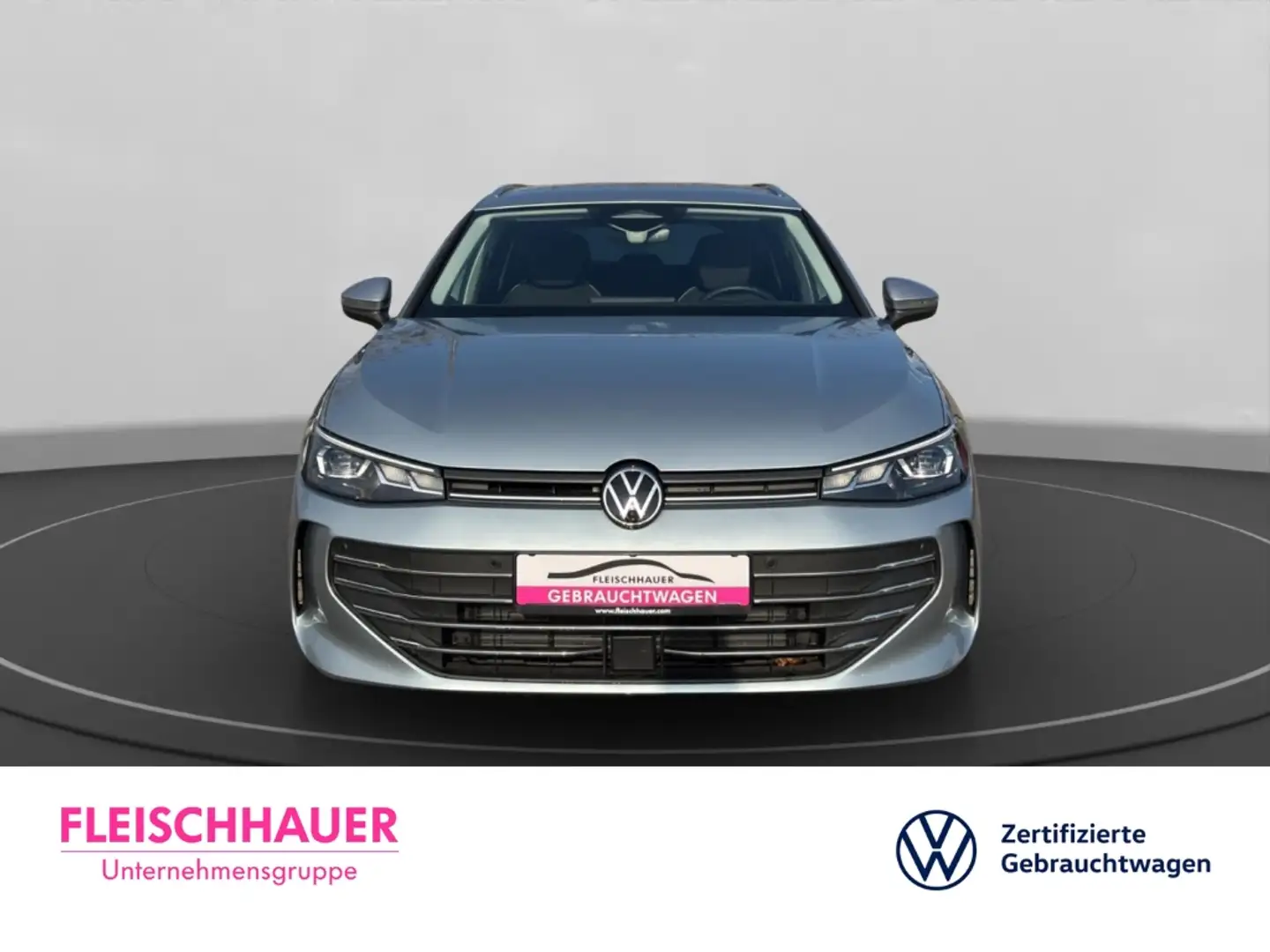 Volkswagen Passat Variant 2.0 TDI Business AHK Rückfahrkamera Silber - 2