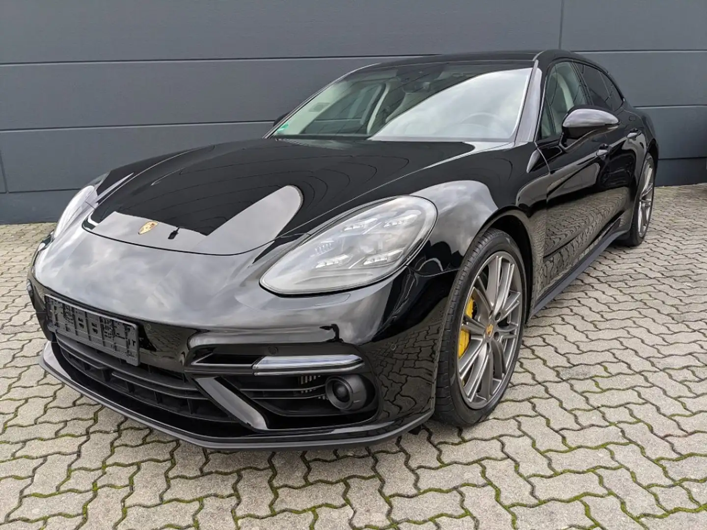 Porsche Panamera Sport Turismo Turbo Vollausstattung Ceramic Brake Schwarz - 1