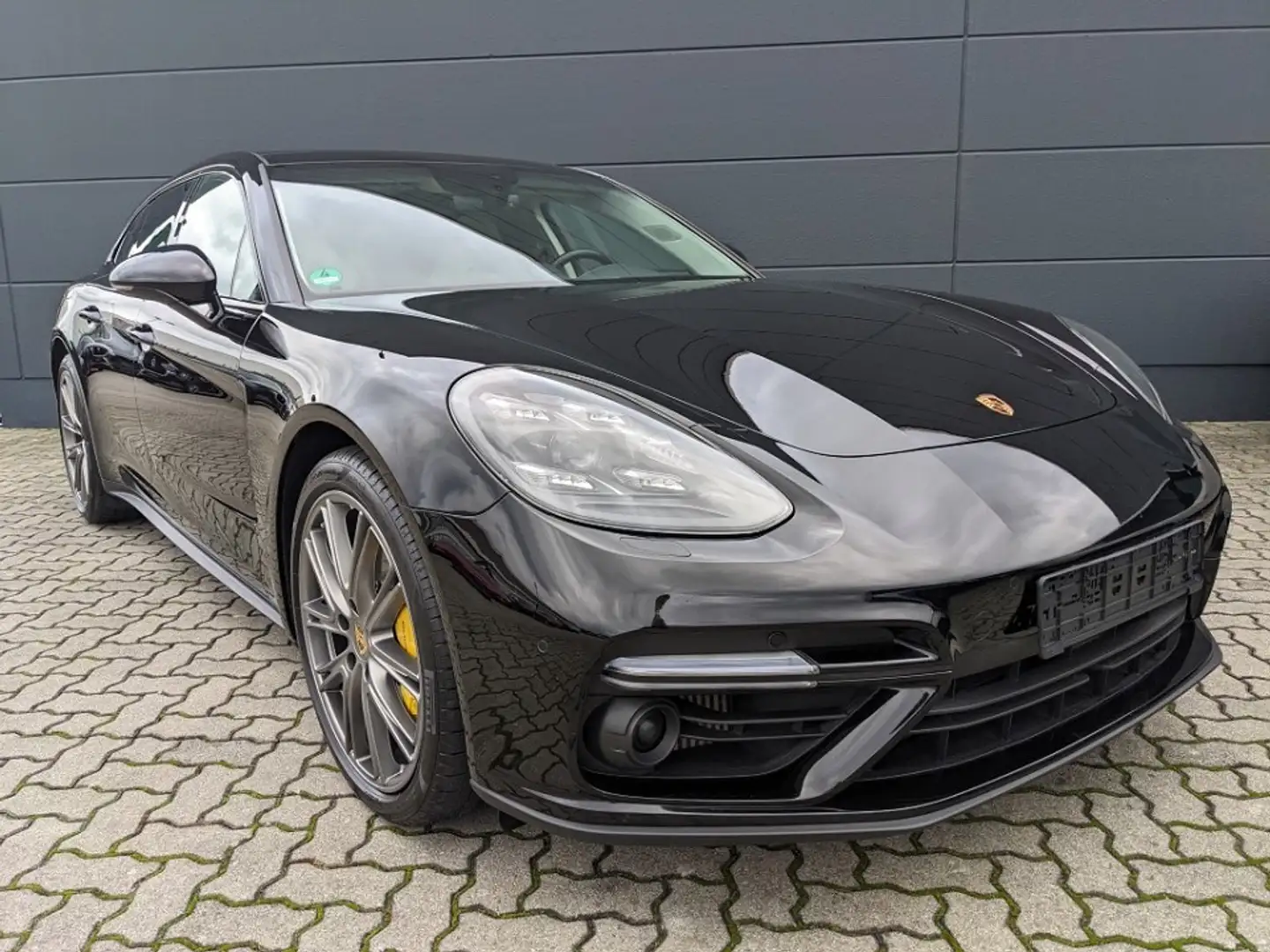 Porsche Panamera Sport Turismo Turbo Vollausstattung Ceramic Brake Schwarz - 2