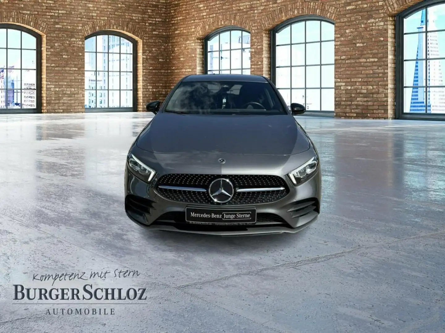 Mercedes-Benz A 200 4M AMG ParkAss. Night SpurW KAM S-Sitz LM Grau - 2