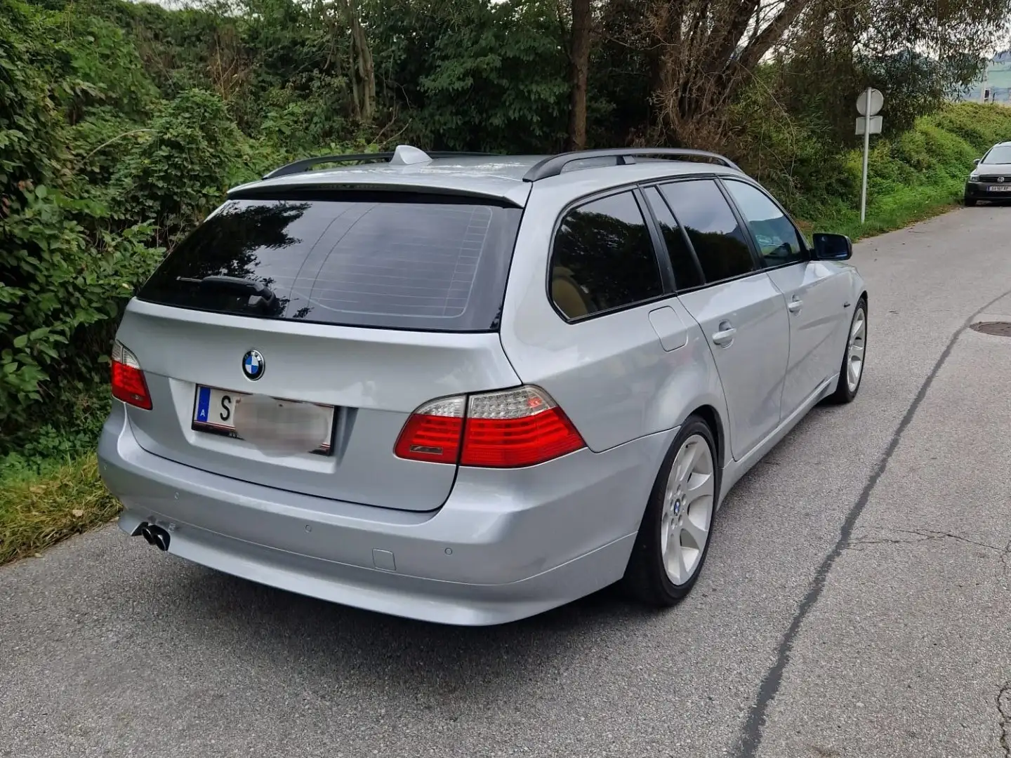 BMW 530 BMW 5er-Reihe 530d E61 M57 Pickerl NEU bis 04/2025 Plateado - 2