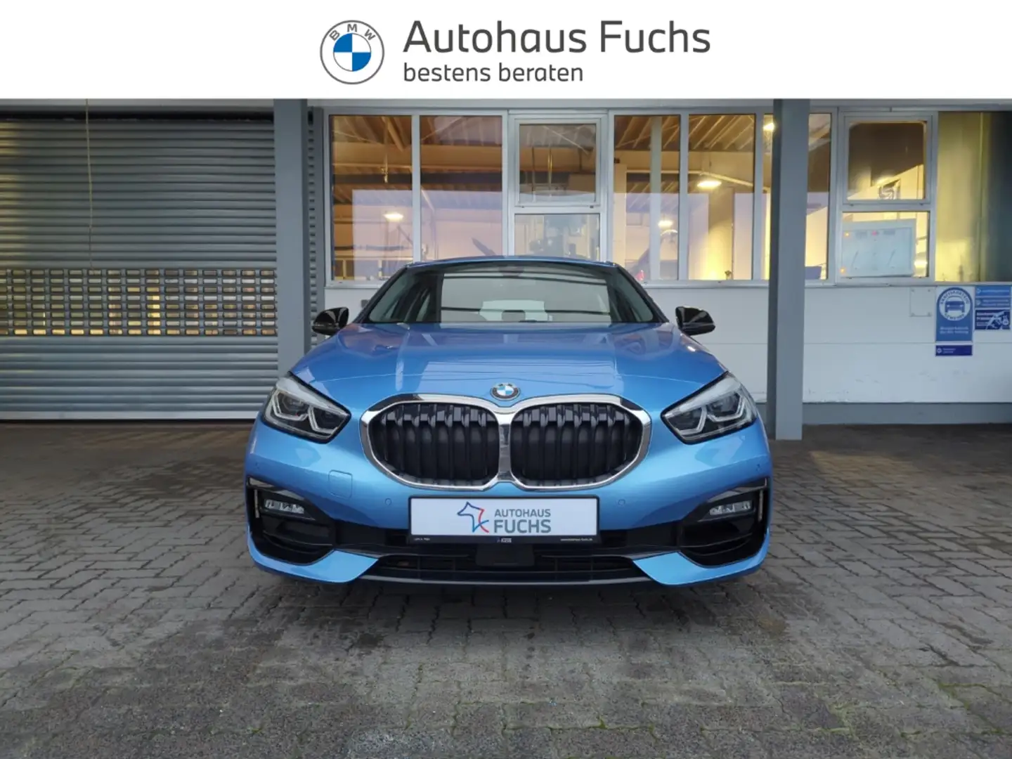 BMW 118 i SportLine ACC Navi LED Sitzheizung Lordosenstütz Blau - 2