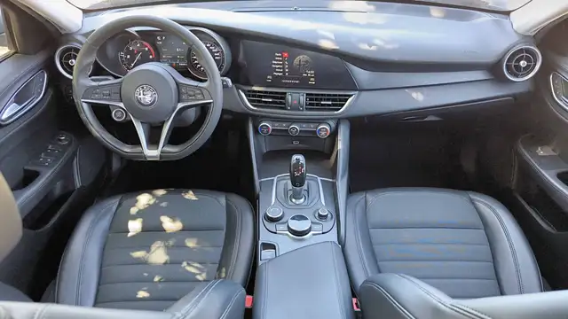 Alfa Romeo Giulia view 11