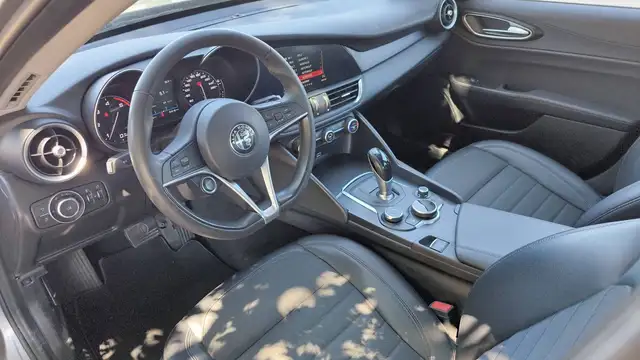 Alfa Romeo Giulia view 8