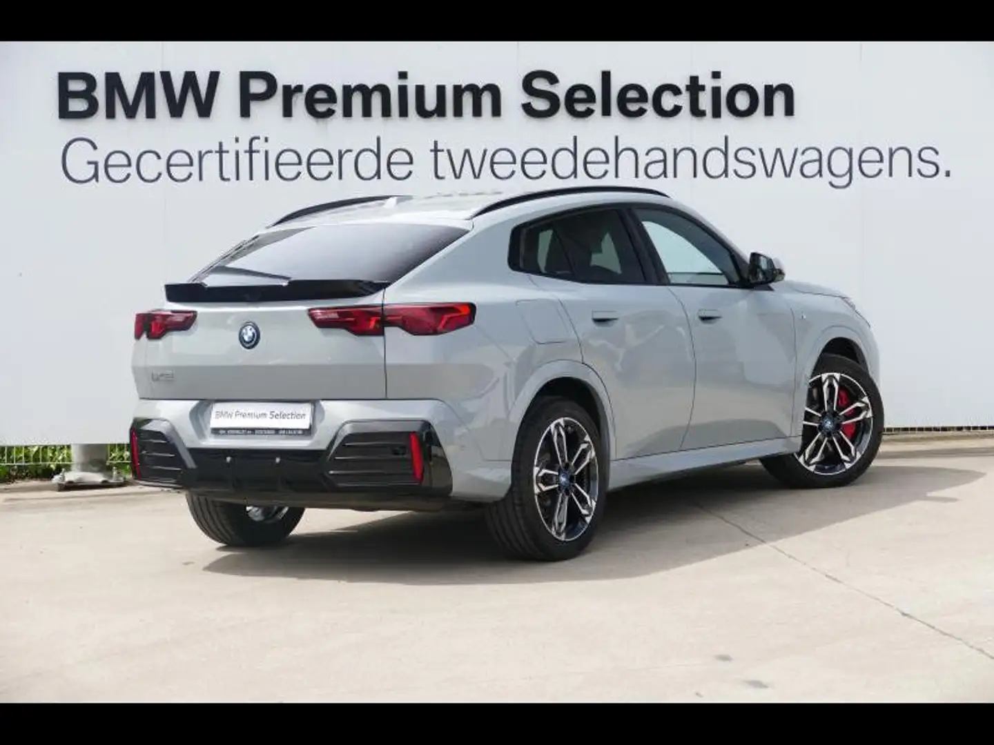 BMW iX2 eDrive20 Gris - 2