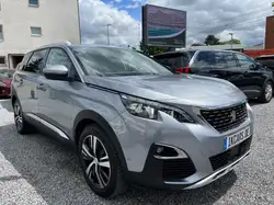 Peugeot 5008 Allure PANORAMADACH/Kam180°/7Sitze/ZR neu!