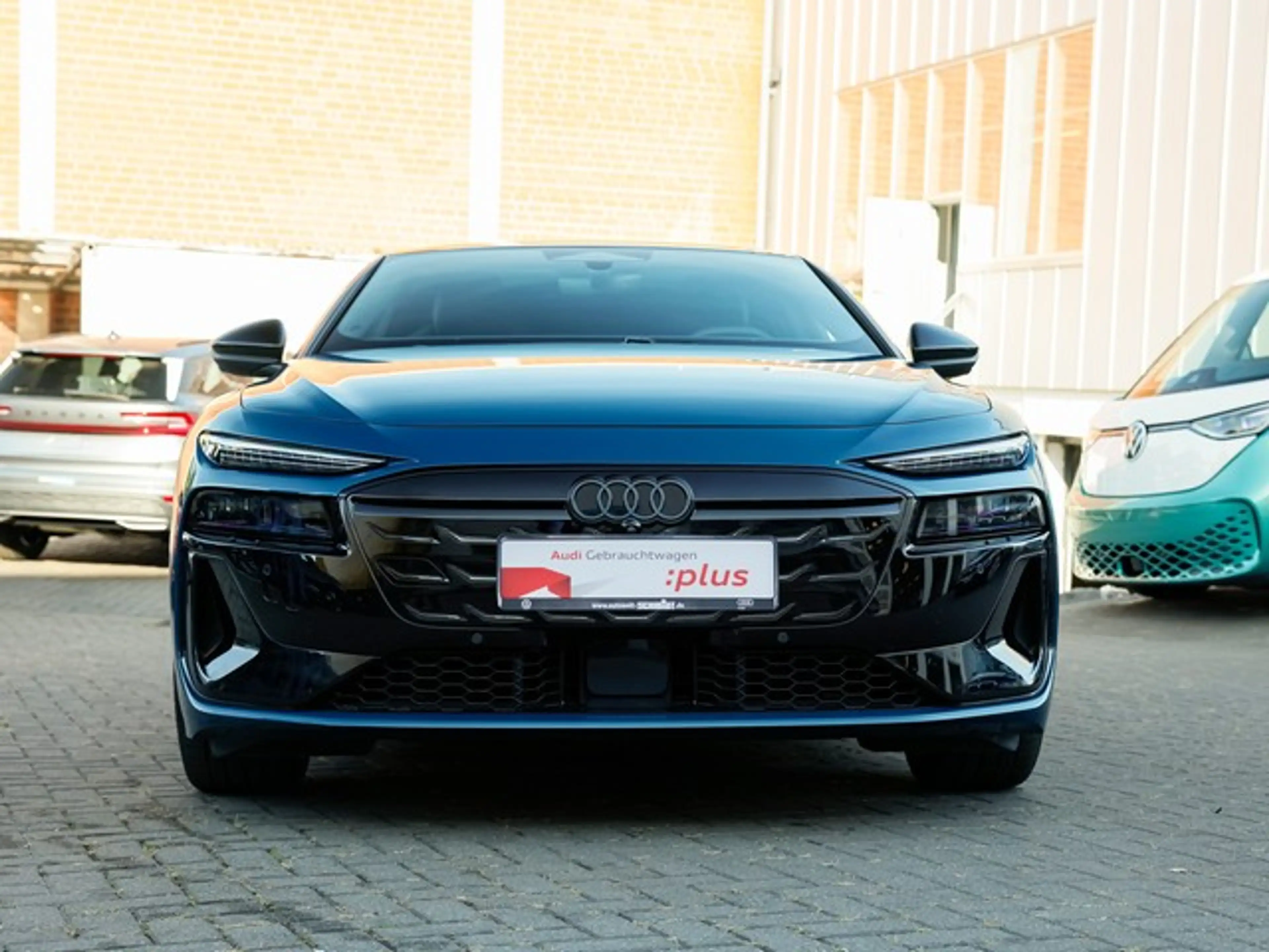 Audi A6 e-tron Avant Performance S line Business LM21 AHK Pano... — photo 8