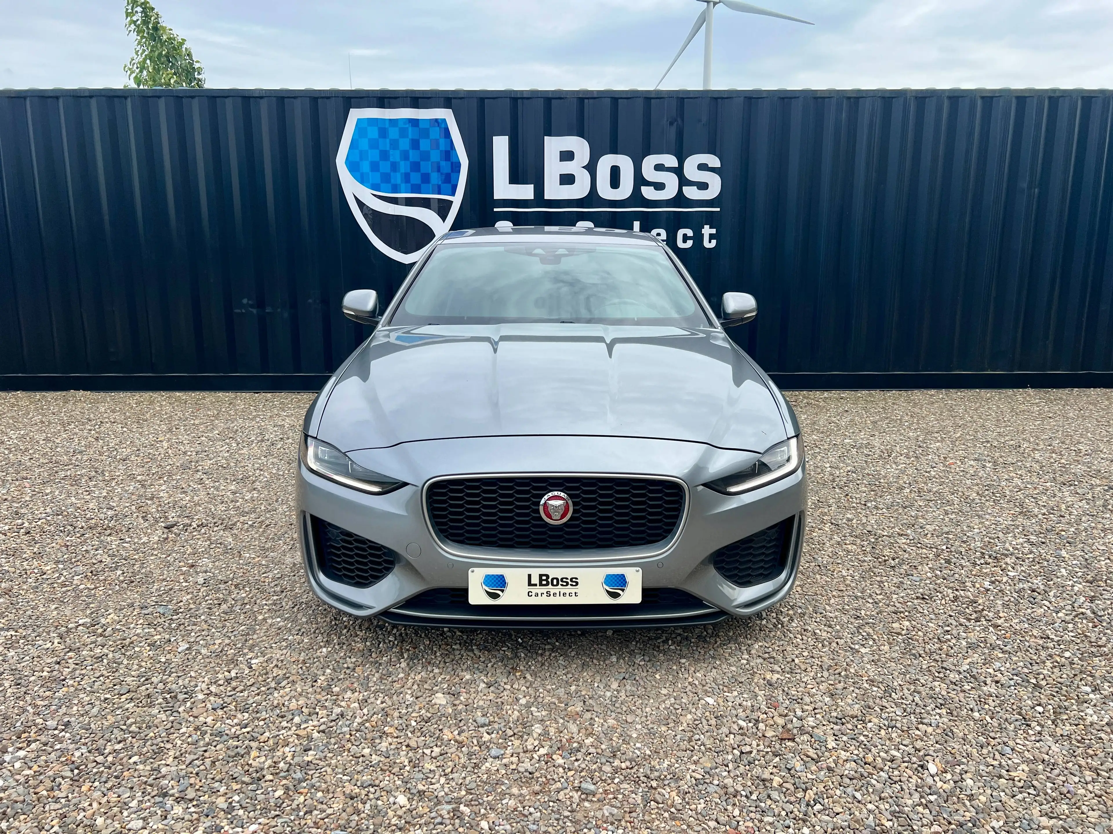 Jaguar XE XE 2.0 T P250 S — photo 5