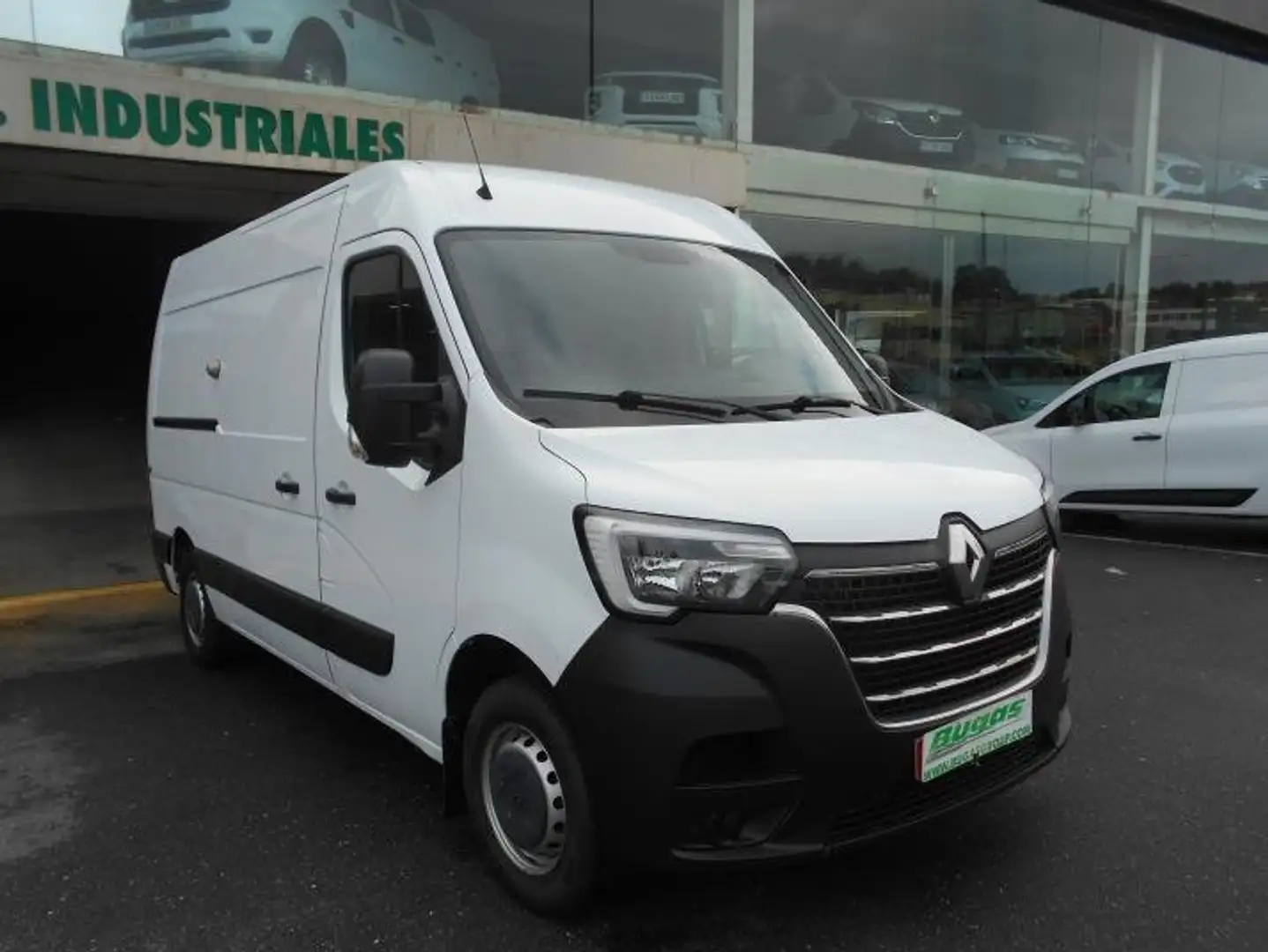 Renault Master RENAULT 2.3 DCI 150 CV L2 H2  GRAN CONFORT Blanco - 2