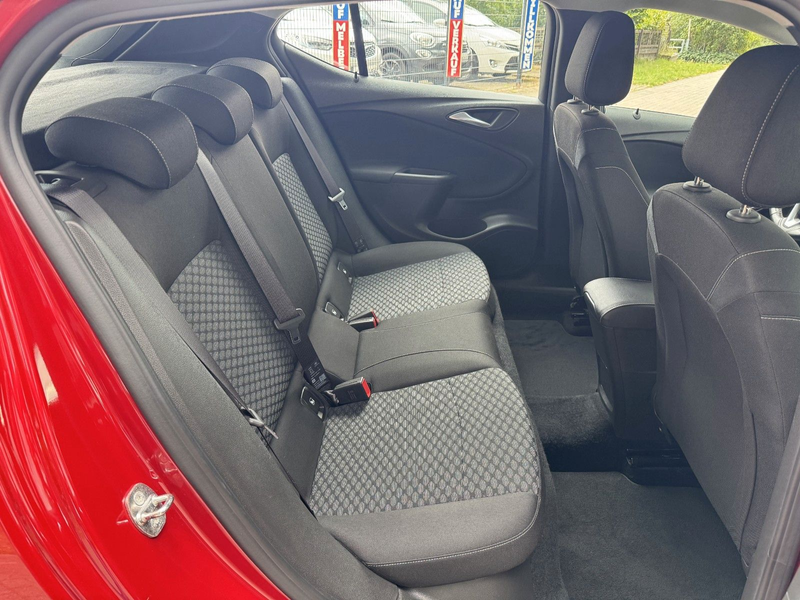 Opel Astra K Lim. 120 Jahre*2.HAND*LED*NAVI*TEMPOMAT* — photo 10
