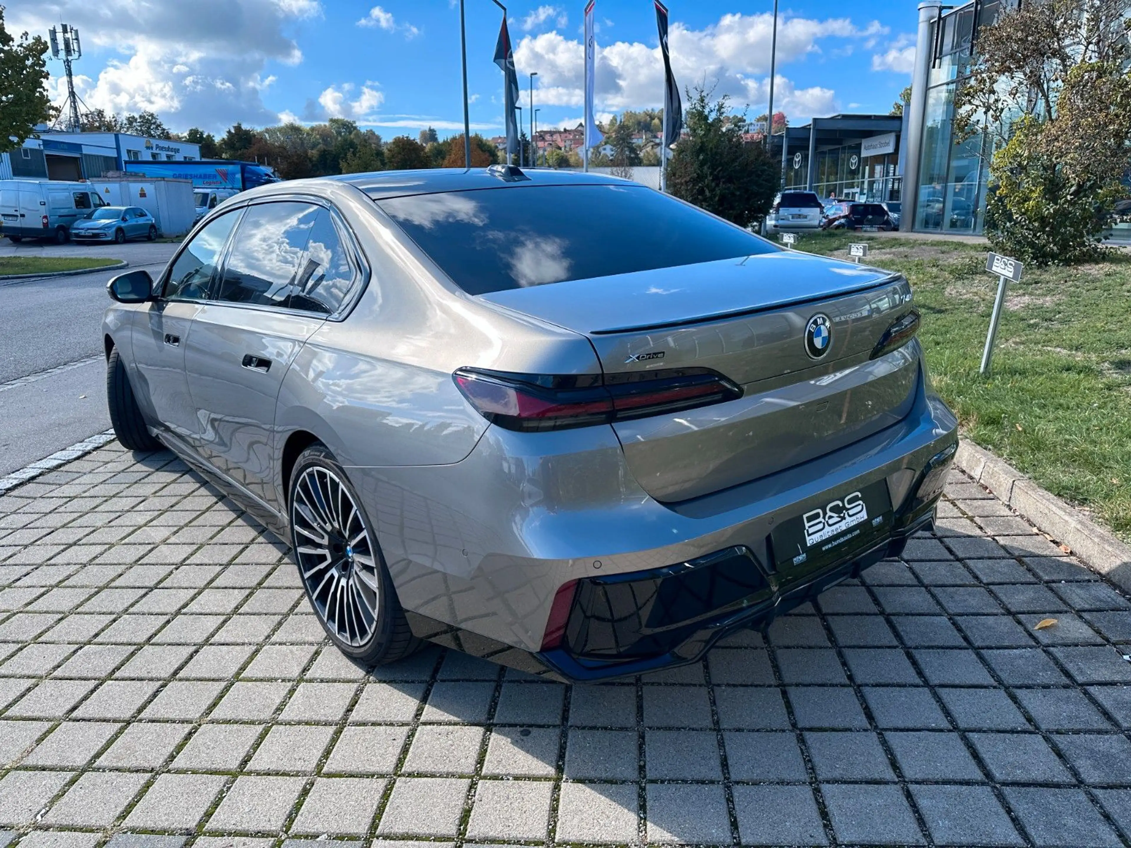 BMW 740 d xDrive M Sport | Mwst Ausw | BMW Garantie| — photo 5