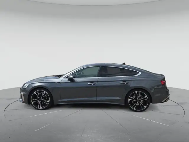 Audi A5 view 6