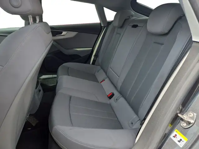 Audi A5 view 10