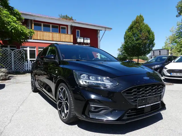 2019 Ford Focus in Black for sale