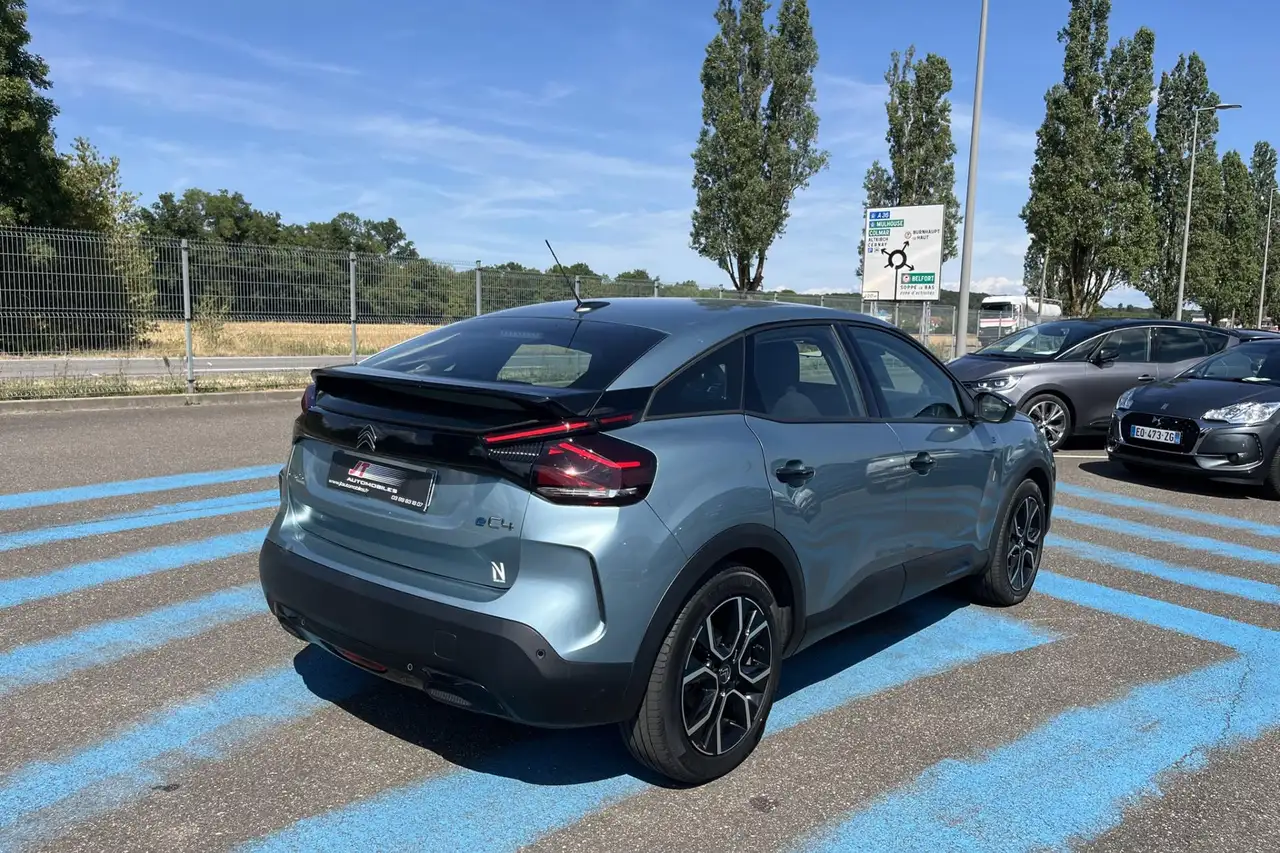 Citroen C4 e-C4 — photo 5