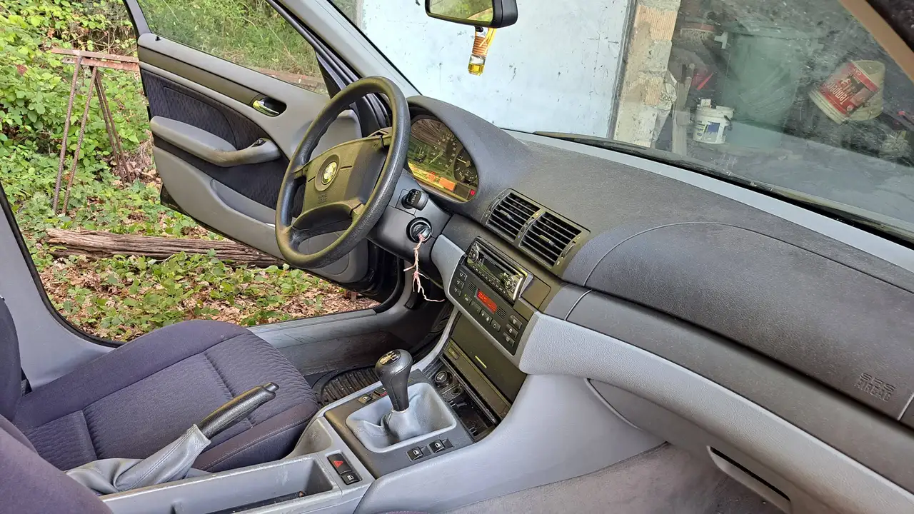 BMW 320 Serie 3 E46 Berlina320d, foto 6