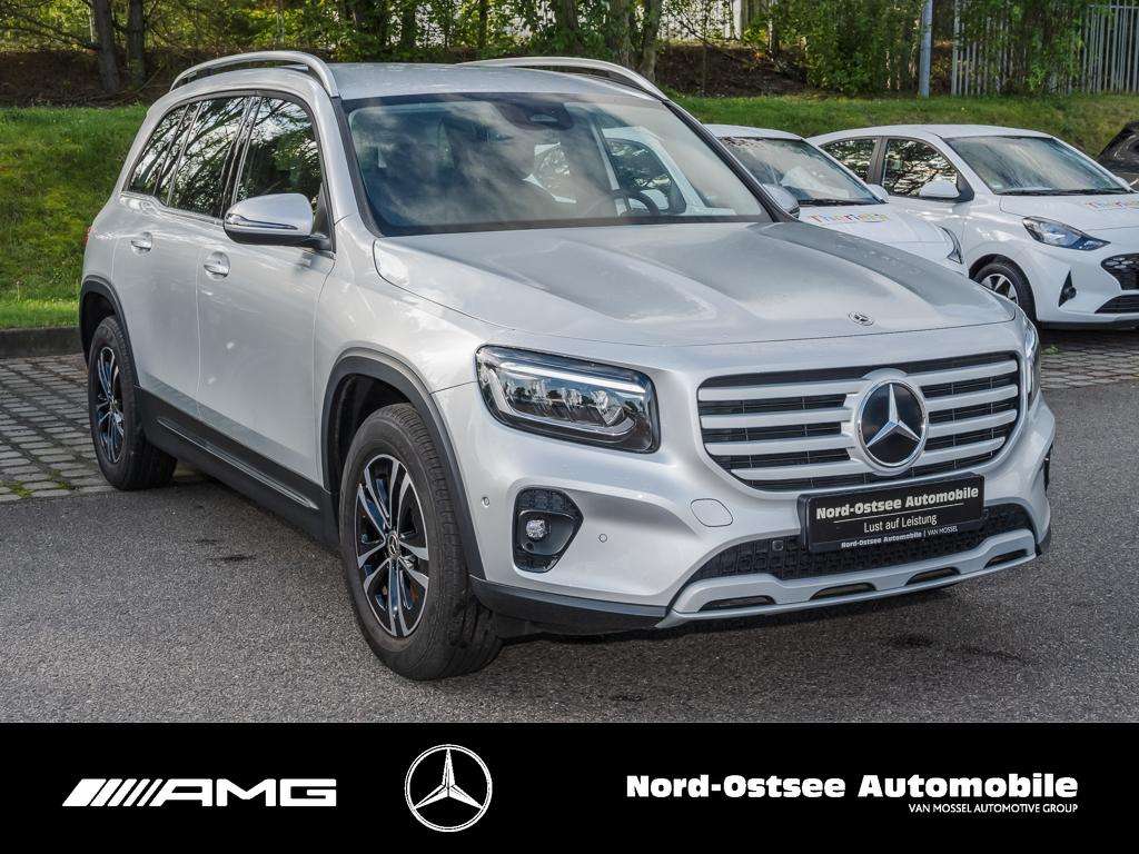 Mercedes-Benz GLB 180