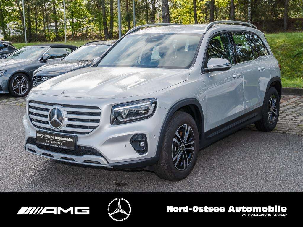 Mercedes-Benz GLB 180