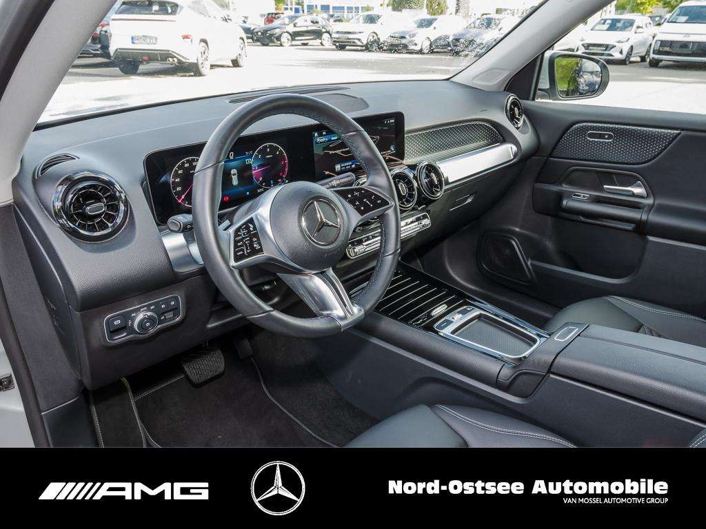 Mercedes-Benz GLB 180
