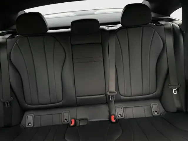 Mercedes-Benz EQE 300 EQE 300 ElectricART AHK Sitzklima HA-Lenk NP84 Ansicht 8