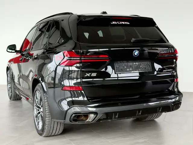 BMW X5 view 7