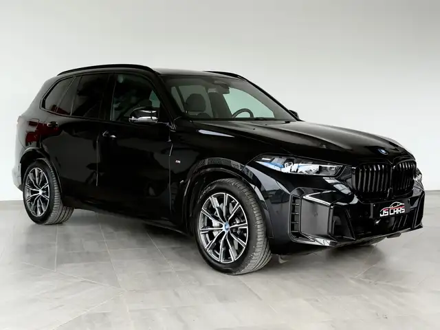 BMW X5 view 5