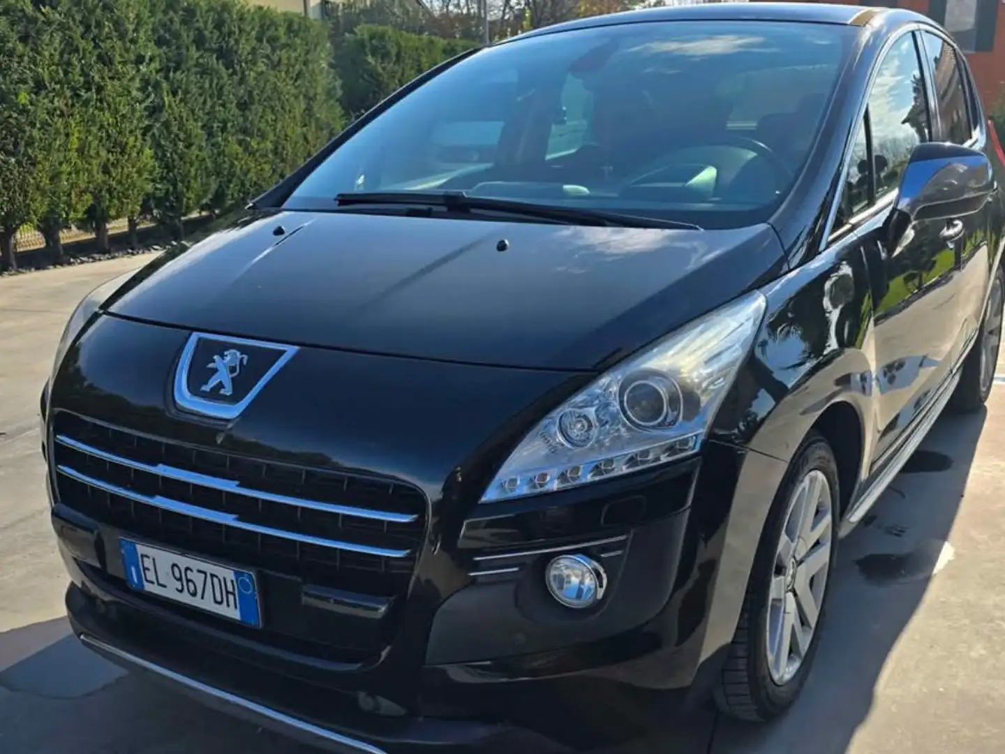 Peugeot 3008 3008 2.0 hdi Hybrid4 Nero - 1