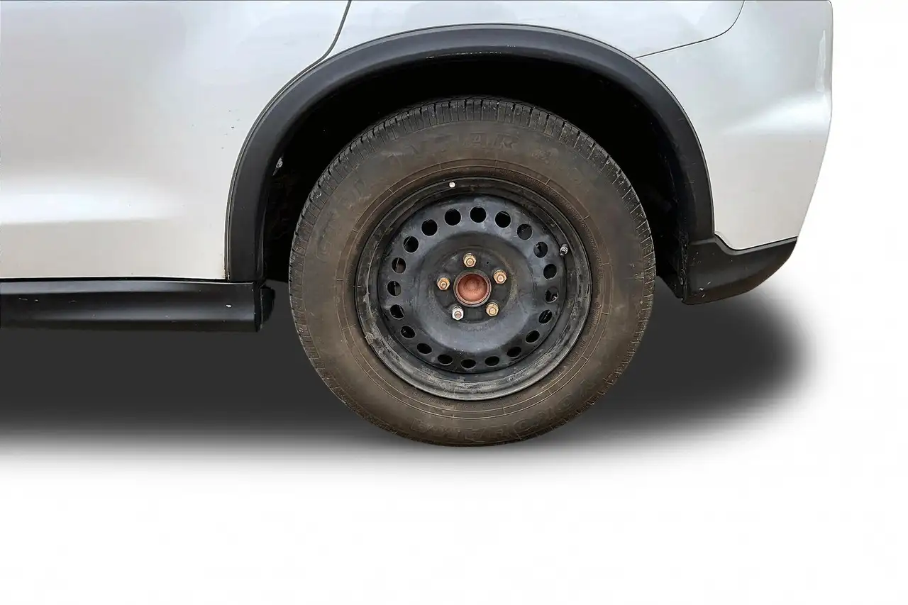 Mitsubishi RVR снимка Mitsubishi RVR