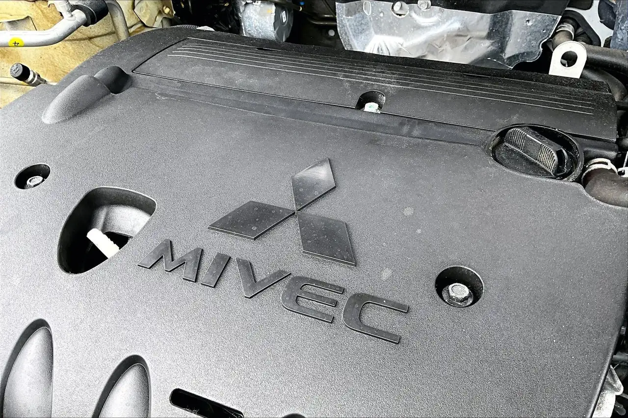 Mitsubishi RVR снимка Mitsubishi RVR