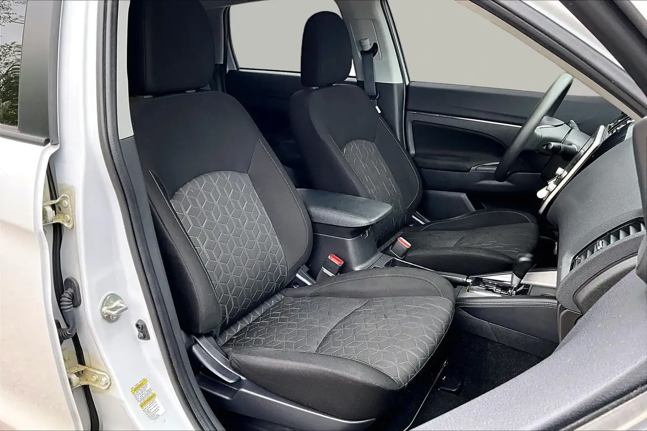 Mitsubishi RVR снимка Mitsubishi RVR