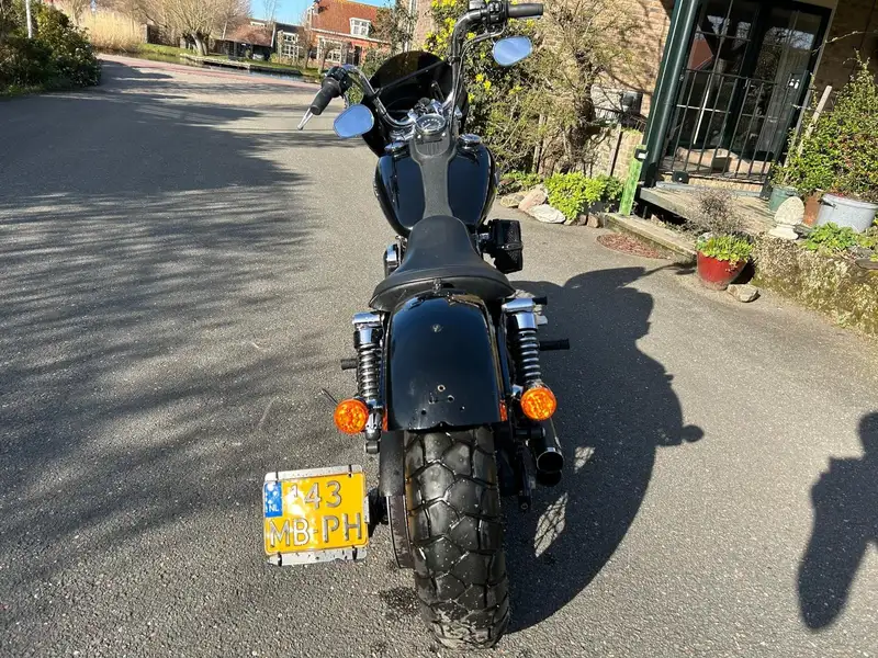 Harley-Davidson Dyna Street Bob - foto 3