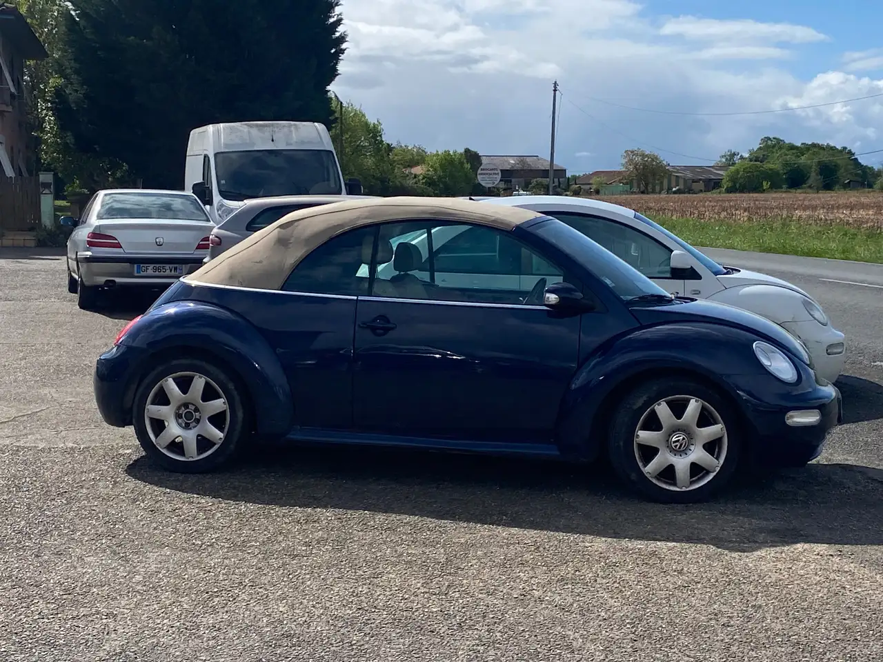 Volkswagen New Beetle Cab 1.6iCarat