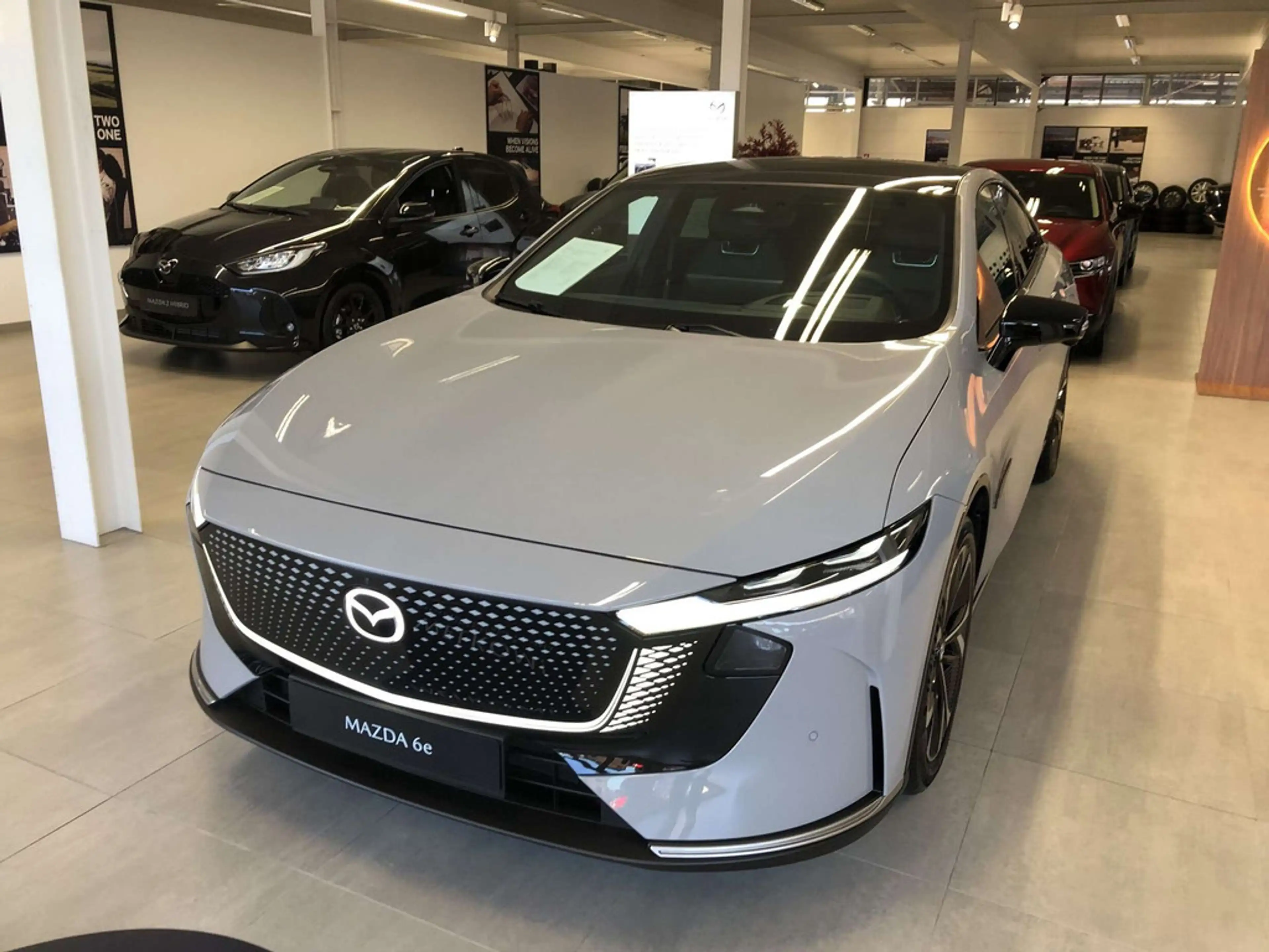 Mazda 6e 80 kWh Long Range Takumi