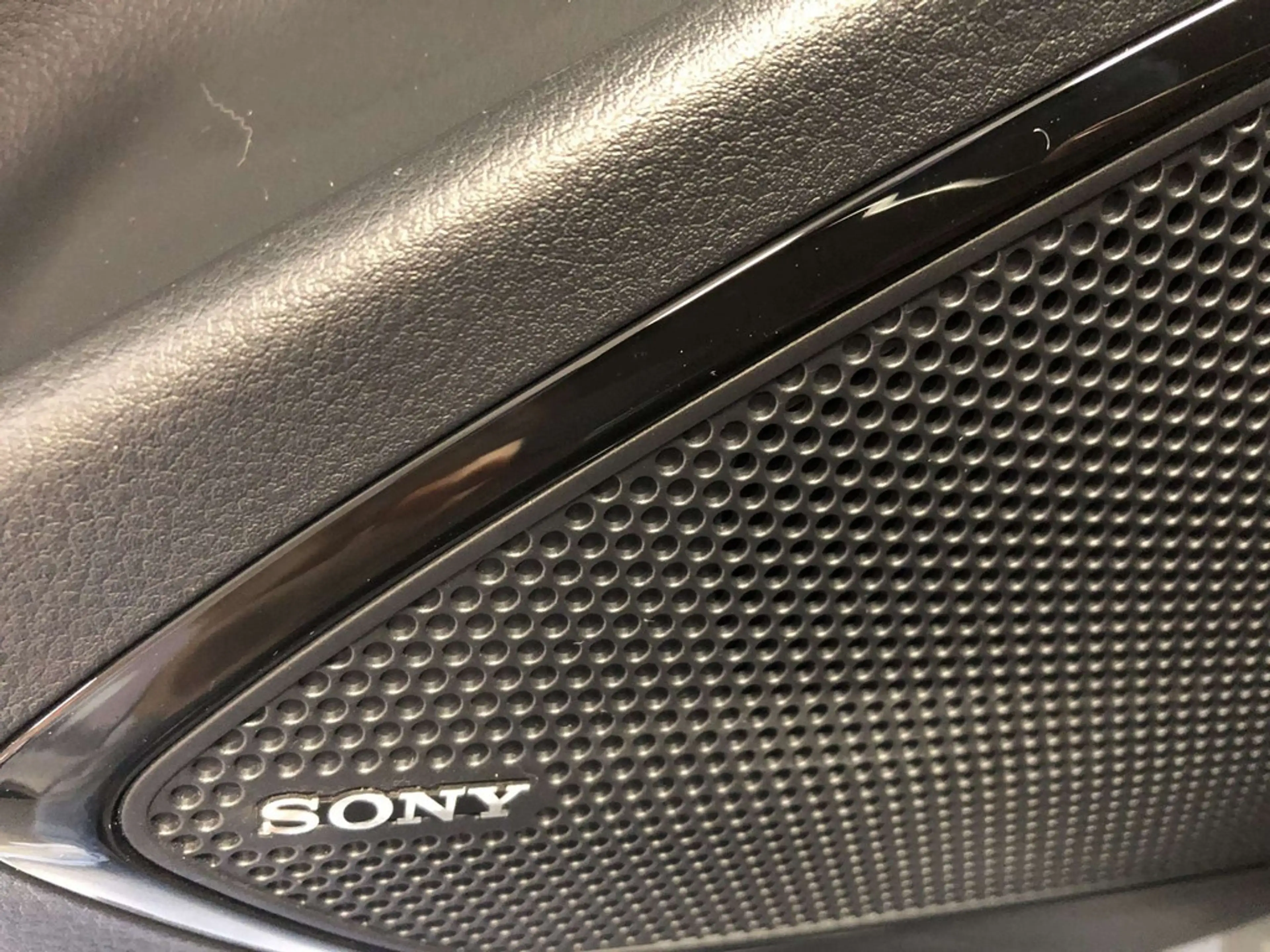 Mazda 6e 80 kWh Long Range Takumi — photo 12
