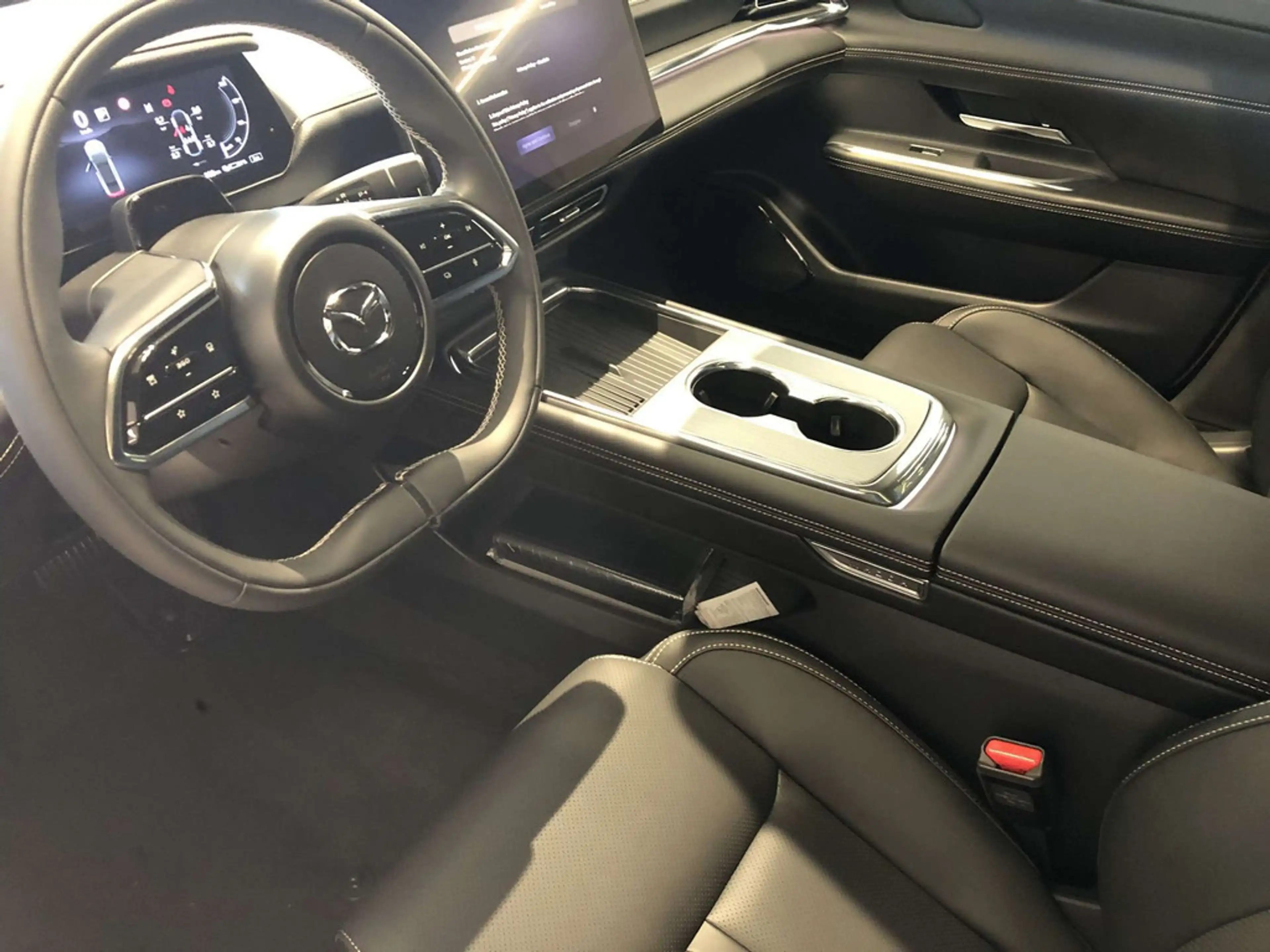 Mazda 6e 80 kWh Long Range Takumi — photo 10