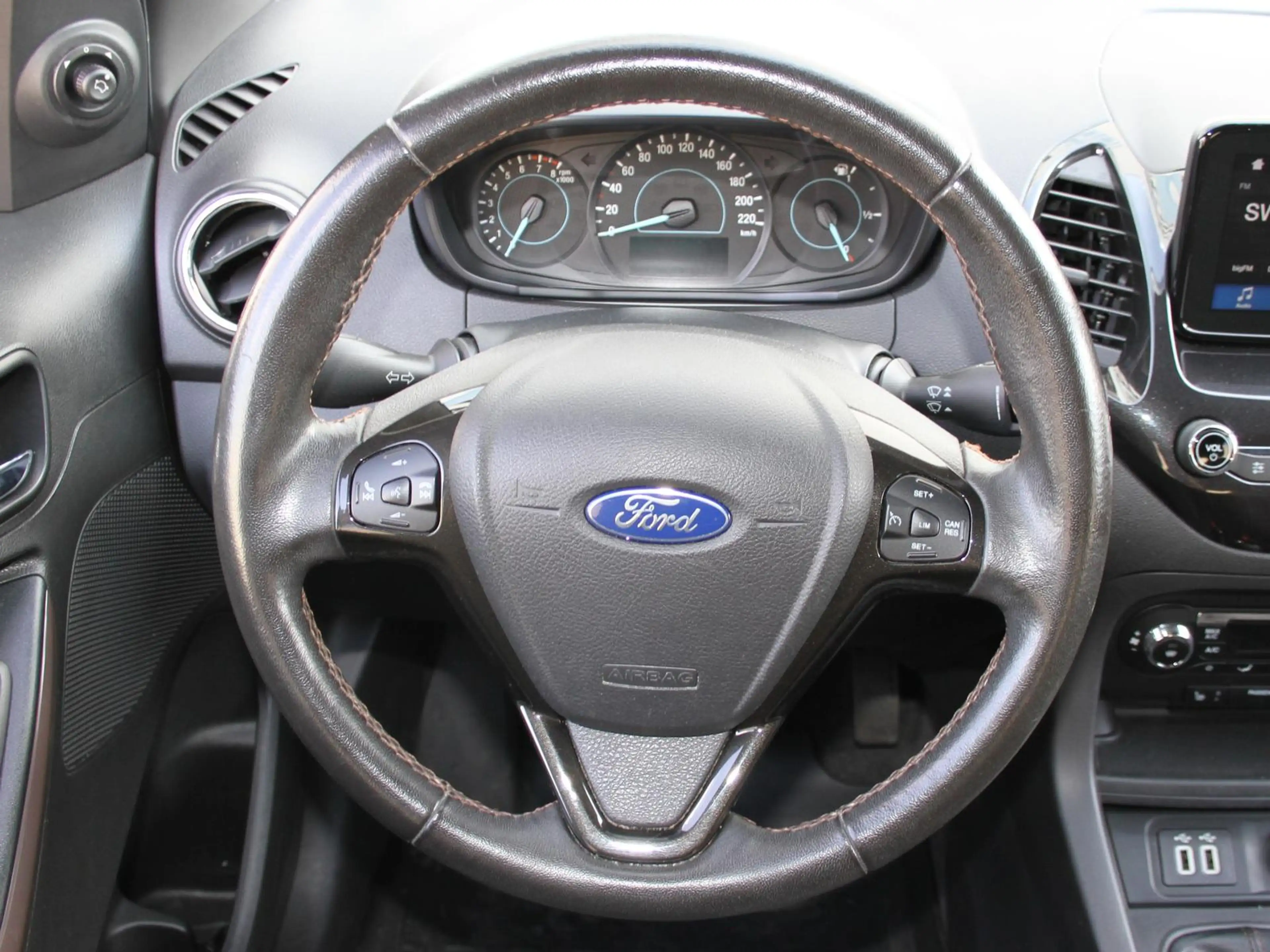 Ford Ka/Ka+ + 1.2 Ti-VCT Active SYNC 3 Winter-Paket — photo 14