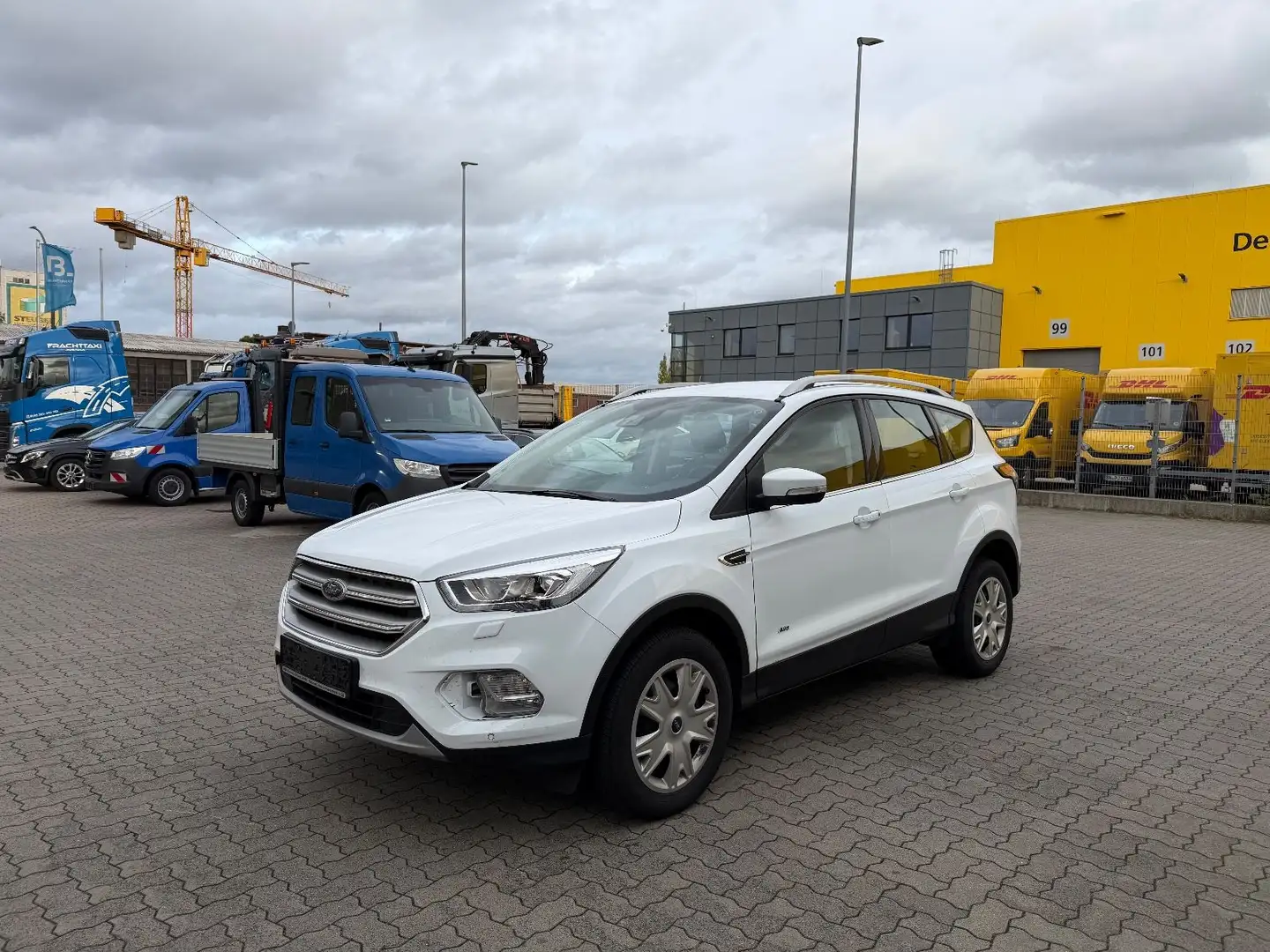 Ford Kuga 2.0 TDCi 4WD Kamera Automatik Blanc - 1
