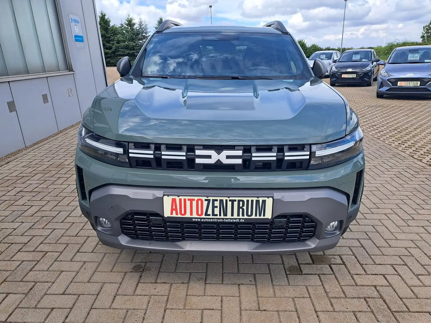 Dacia Duster TCe 130 Journey CITY-PAKET ALU-18" NAVI Groen - 2