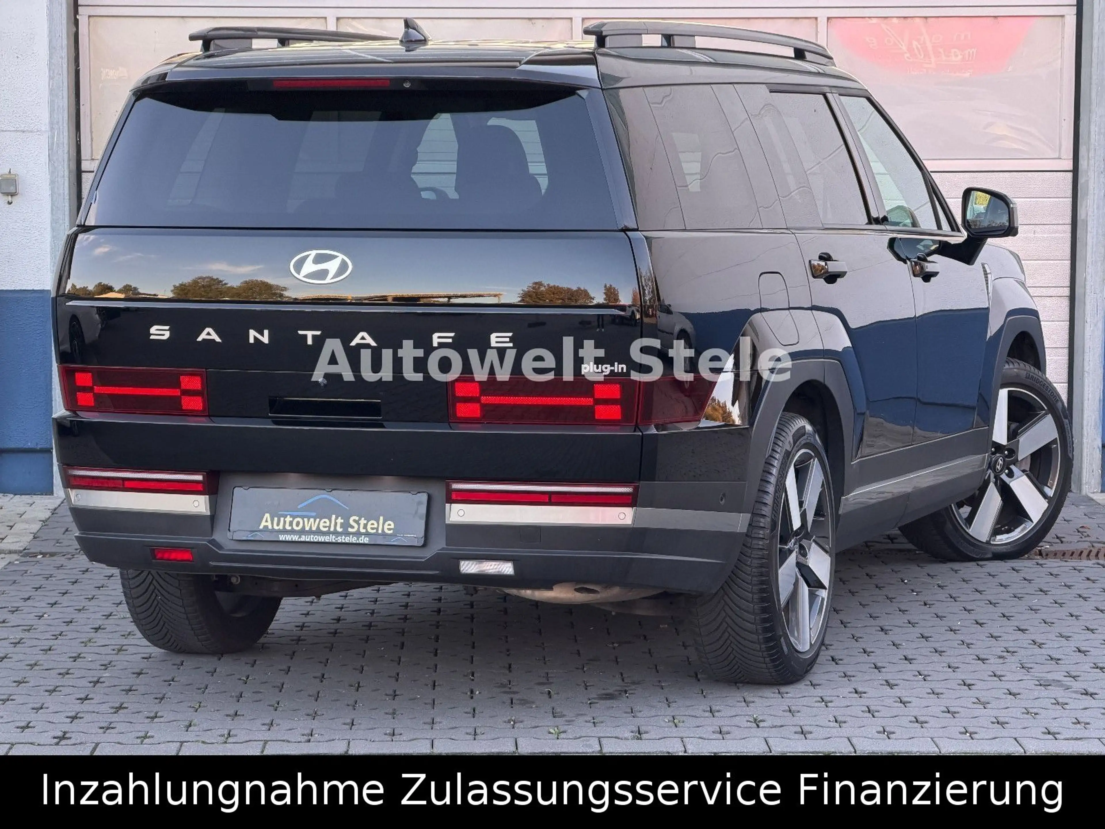 Hyundai SANTA FE 1.6 T-GDI PHEV Signature Nav Pano Leder — photo 4