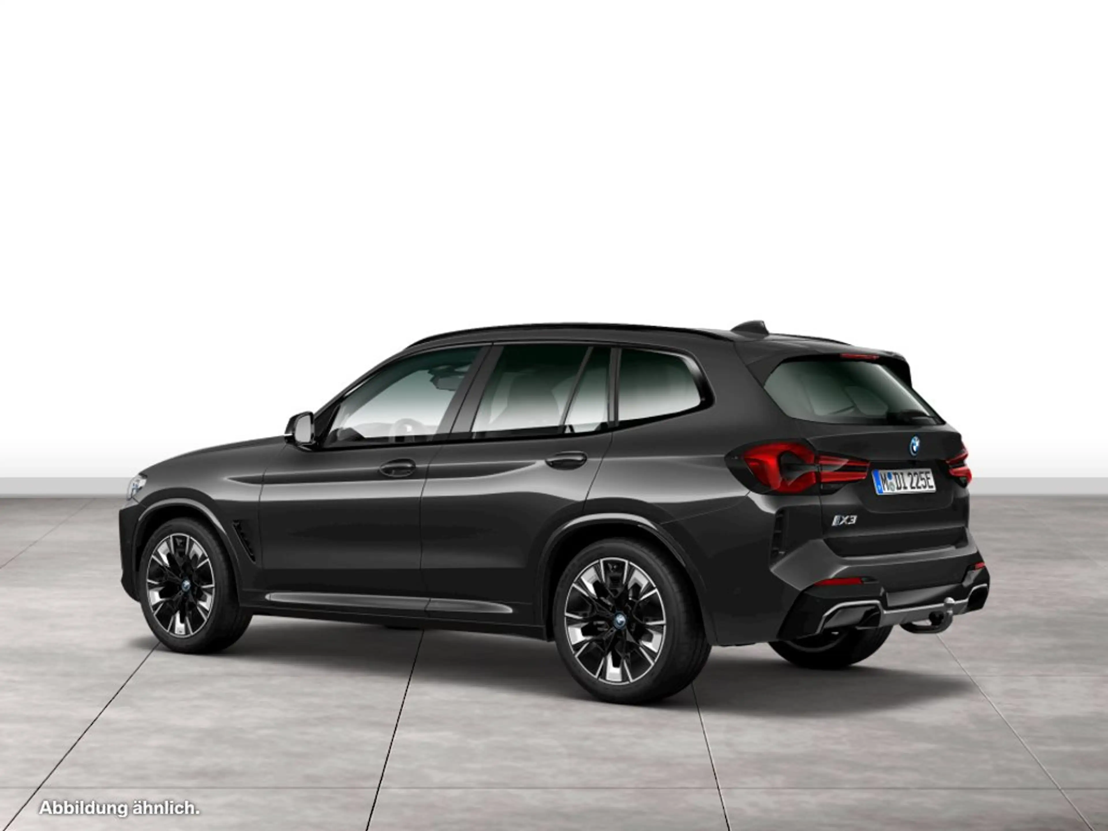 BMW iX3 Impressive — photo 9