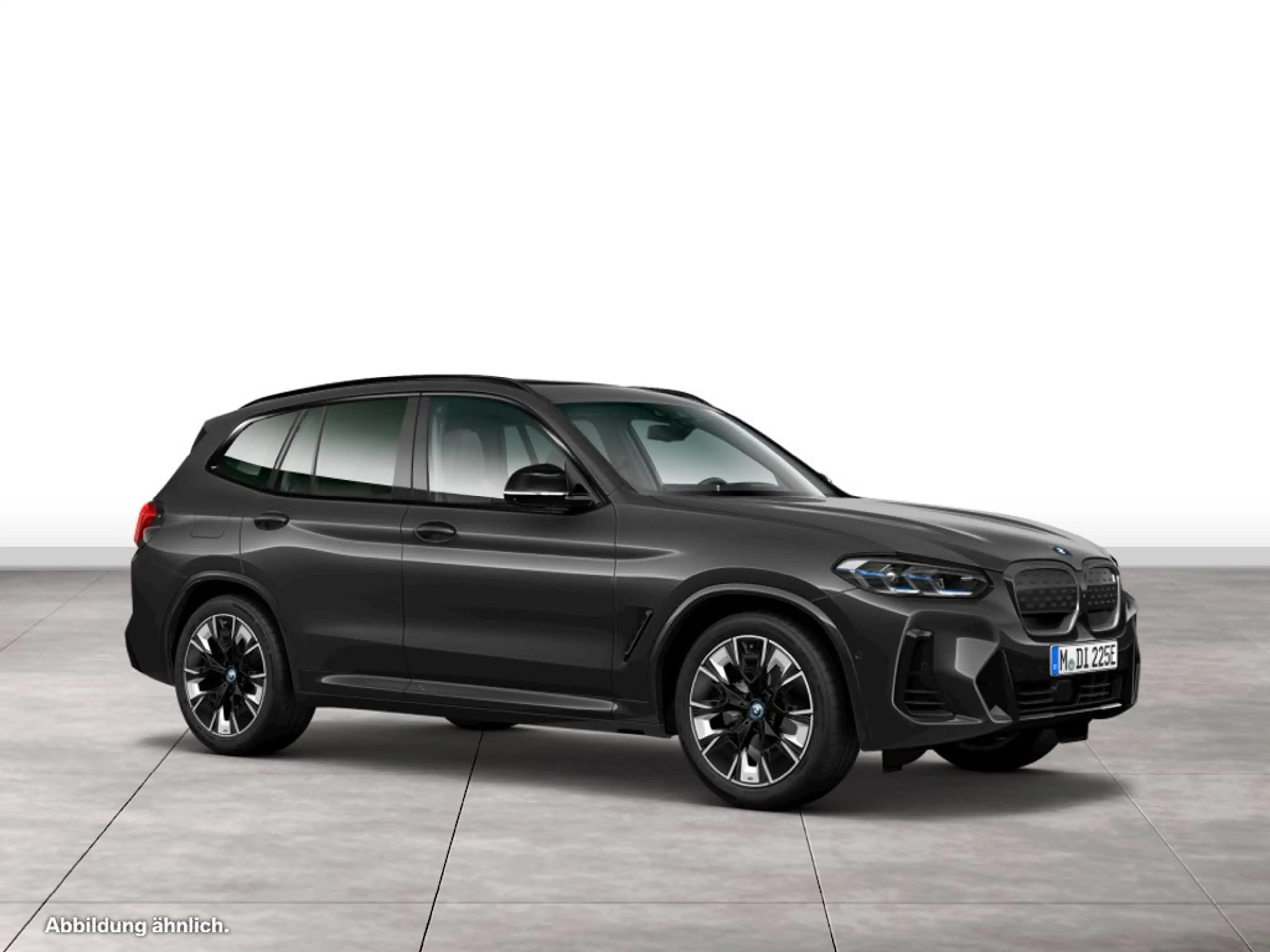 BMW iX3 Impressive — photo 13